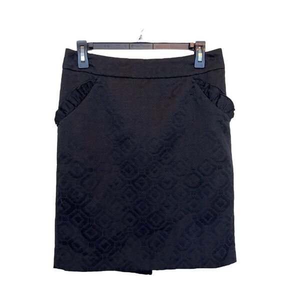 Ann Taylor LOFT Black Pencil Skirt with Ruffled Front Pockets Size 4 - Picture 3 of 9